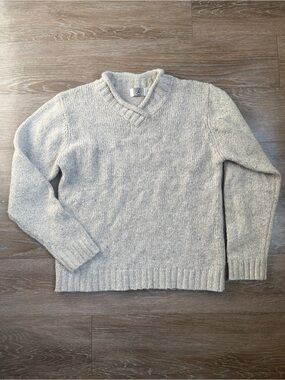 Woman’s Vintage Cream Knit Sweater